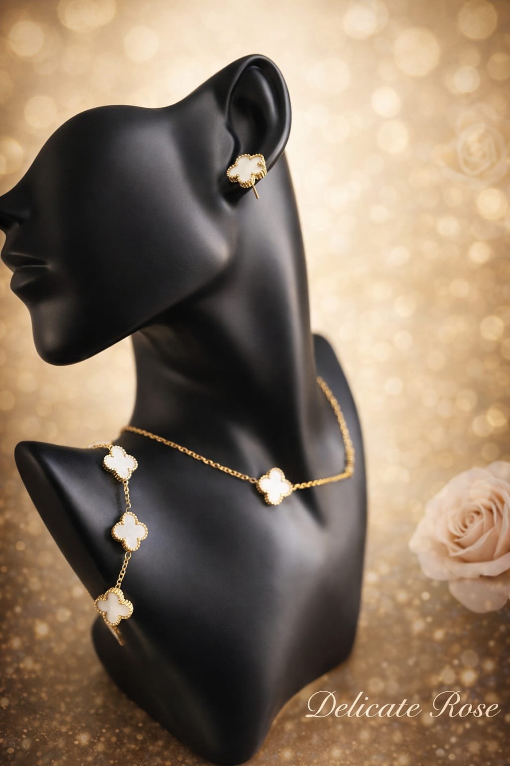 Stainless steel white and gold Vancleve set