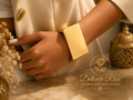 Costume bulky golden bangle