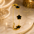 Stainless steel golden bracelet with black vancleves